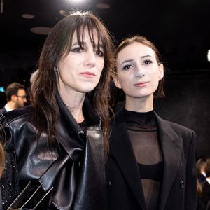 Charlotte Gainsbourg et sa fille Alice Attal - Arrivées à la 48ème cérémonie des César à l'Olympia à Paris le 24 février 2023.

© Olivier Borde / Dominique Jacovides / Bestimage