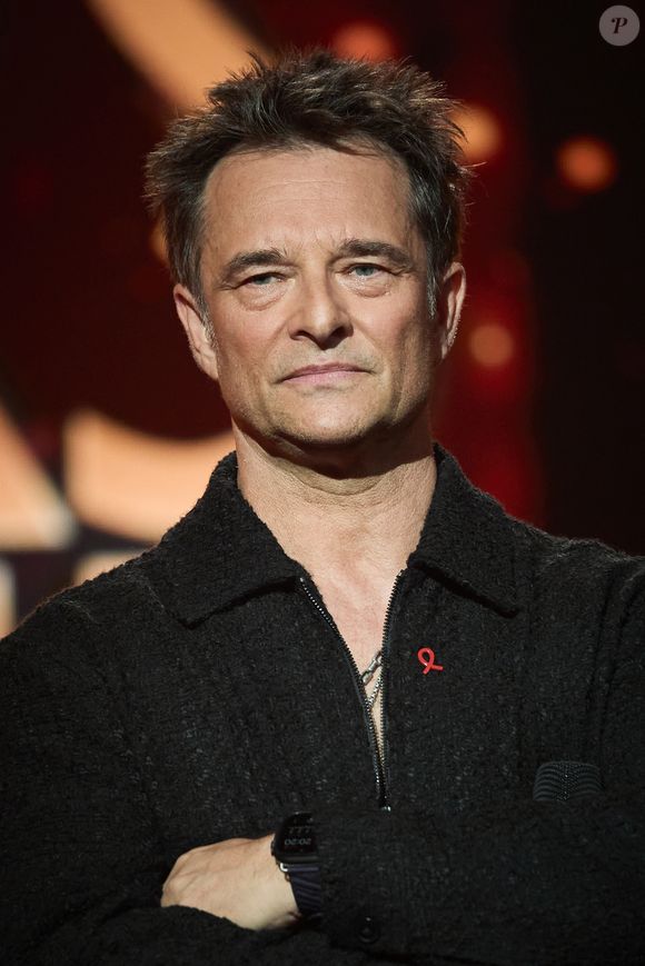 Exclusif - David Hallyday lors de l’enregistrement de l’émission “Les stars s’unissent pour le Sidaction” au théâtre Marigny à Paris, France, le 11 mars 2025. L’émission sera diffusée en prime le 22 mars sur France 2. © Guirec-Moreau/ Bestimage