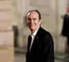 "Avec HECTAR, je poursuis mon engagement pour l'emploi et l'entrepreneuriat. L'agriculture est en pleine mutation avec de nouveaux emplois à pourvoir, des opportunités d'entreprendre, de créer et d'innover", avait indiqué Xavier Niel 

Xaviel Niel - Dîner de travail avec les chefs d' Etat et de gouvernement au Palais de l'Elysee lors du Sommet pour l'action sur l'intelligence artificielle

© Dominique Jacovides / Bestimage