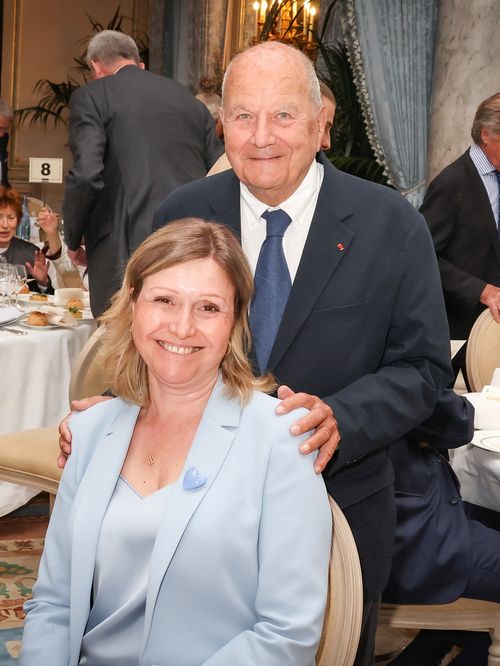 Marc Ladreit de Lacharrière invite Yaël Braun-Pivet pour un dîner d'exception placé sous le signe du débat