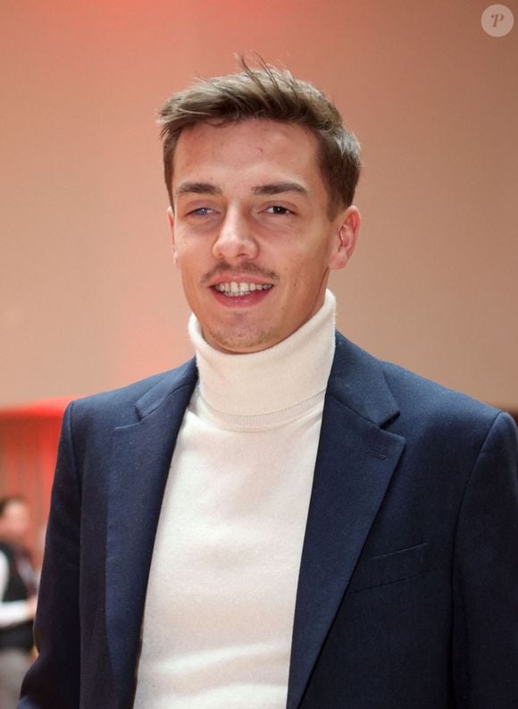 Il a participé à la saison 11 de "Top Chef" en 2020, avant d'être éliminé aux portes de la finale.

Le chef Mallory Gabsi - Cérémonie de remises des Etoiles Michelin au Palais de la Musique et des Congrès de Strasbourg le 6 mars 2023. © Jean-Marc Lhomer/Bestimage