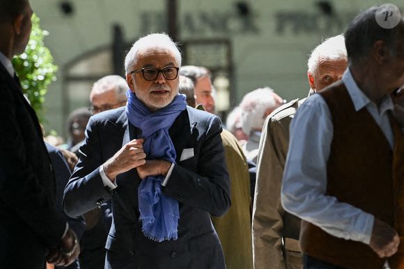 Pascal Praud lors de la cérémonie d'enterrement de Daniel Bilalian à l'église Saint-Pierre de Neuilly-sur-Seine, près de Paris, France, le 22 mai 2025. Photo by Firas Abdullah/ABACAPRESS.COM