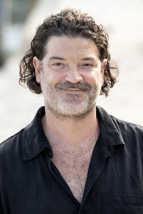 Bastien Bernini assiste au photocall du Nouveau jour lors du 27ème Festival de la Fiction de La Rochelle le 19 septembre 2025 à La Rochelle, France.Photo by David NIVIERE/ABACAPRESS.COM