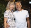 Et à chaque fin d'année, ils célèbrent les fêtes à leur manière.

Exclusif - Nagui et sa femme Mélanie Page lors du spectacle "Les gros patinent bien" au théâtre de Verdure lors du 41ème Festival de Ramatuelle ( qui fête ses 40 ans) le 10 août 2025. © Cyril Bruneau / Bestimage