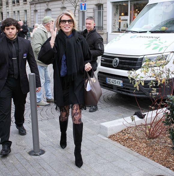 Exclusif - Sylvie Tellier - Les célébrités à la sortie de l'émission de radio Les Grosses Têtes sur RTL à Neuilly-sur-Seine le 24 janvier 2026. © Jonathan Rebboah / PsnewZ / Bestimage