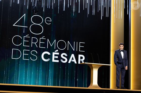 Lors des César 2023, Juliette Binoche avait pris la parole suite à une blague de Jamel Debbouze sur le cinéma d'auteur qui manquait d'effets spéciaux selon lui.

Jamel Debbouze - 48ème cérémonie des César à l'Olympia à Paris le 24 février 2023 © Borde / Jacovides / Bestimage