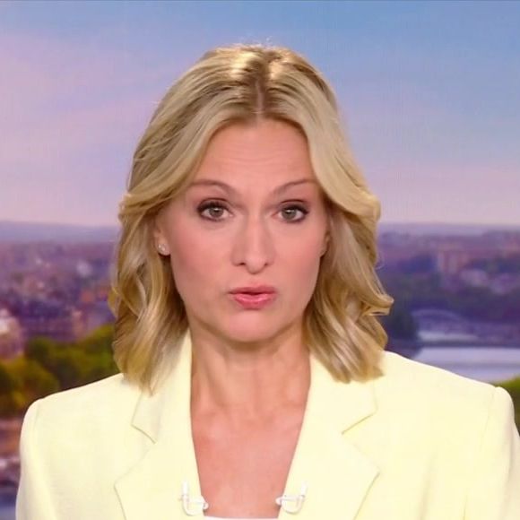 Audrey Crespo-Mara est le joker attitré des journaux télévisés de TF1 diffusés le week-end depuis maintenant une décennie

Audrey Crespo-Mara fait ses adieux au 20h en pleurs sur TF1, avec un bel hommage à son défunt mari Thierry Ardisson.