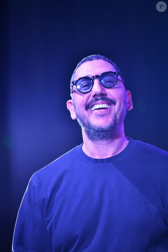 Alors que l'interprète de "Femme Like U" était interrogé par le podcast "Boum Boum", il a déclaré : 

K-Maro au Concert de la Foire de Lyon le 8 avril 2025 

© Cyril Lestage / PsnewZ / Bestimage
