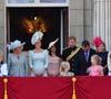 Il s'agirait là des toutes premières retrouvailles de Kate Middleton et de Meghan Markle depuis les funérailles de la reine Elizabeth II en septembre 2022
La princesse Eugenie d’York, la princesse Beatrice d’York, Camilla Parker Bowles, duchesse de Cornouailles, Catherine (Kate) Middleton, duchesse de Cambridge, le prince Harry, duc de Sussex, et Meghan Markle, duchesse de Sussex, Peter Phillips, Autumn Phillips, Savannah Phillips, Isla Phillips, le prince Edward, duc de Kent, Lady Helen Taylor et ses filles Eloise et Estella - Les membres de la famille royale britannique lors du rassemblement militaire "Trooping the Colour" (le "salut aux couleurs"), célébrant l'anniversaire officiel du souverain britannique. Cette parade a lieu à Horse Guards Parade, chaque année au cours du deuxième samedi du mois de juin. Londres, le 9 juin 2018. Action Press / Bestimage