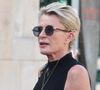 "À France 2, j’étais un peu considérée comme un meuble qui fait bien son boulot hein, qui orne bien une pièce, mais sans plus quoi. Il n’y avait plus de proposition", a-t-elle confié.

Sophie Davant - Arrivées aux obsèques de Philippe Labro en l'église de Saint-Germain-des-Prés à Paris le 13 juin 2025. © Dominique Jacovides - Christophe Clovis / Bestimage
