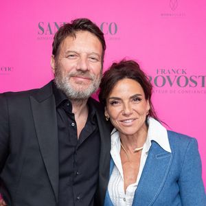 Exclusif - Samuel Le Bihan et Sandra Sisley  - Soirée à la suite Sandra & Co lors du Festival International Canneseries Saison 8, à l’hôtel JW Marriott Cannes .
 Il y a des lieux qui voyagent avec leur époque. Nouveau Tempo, nouvelle vie!
Après avoir illuminée les jours et les nuits du Festival de Cannes, la Suite Sandra and Co s’installe au JW Marriott pendant le Festival Cannes séries, plus dynamique, plus moderne, plus en phase avec les battements de la culture sérielle.
Pendant dix ans, La Célèbre Suite de Sandra Sisley a rythmé les journées et enflammé les nuits du Festival de Cannes, accueillant comédiens, réalisateurs, artistes, journalistes et créateurs dans un écrin festif et chaleureux devenu culte.
En 2025, Sandra Sisley relève un nouveau défi : faire exister sa Suite au Festival Cannes Séries du 24 au 29 avril 2025 dans une version repensée, contemporaine, audacieuse et ancrée dans son époque.
Rebaptisée pour l’occasion “La Suite Sandra & Co x Day+”, en partenariat avec la marque de bien-être Day+, cet endroit unique a été pensé pour recevoir les experts de la culture sérielle, les artisans du « binge », les journalistes, les talents, et ce jour et nuit.
En journée, la programmation mêlera cinéma, beauté, mode et découverte.
Le soir, un Pianiste en live accueillera les prestigieux invités de la maîtresse des lieux.
Fidèle à son exigence de qualité et à son goût du détail, Sandra Sisley s’entoure d’une équipe redoutablement efficace, une team de choc pour un festival de choc, ainsi que d’illustres partenaires qui incarnent l’excellence dans leur domaine : Day+, numéro un du collagène en France, Franck Provost, leader de la coiffure en Europe ; la maison de de haute joaillerie Mazarin, incarnation du raffinement et de l’allure à la française; les incontournables marques de vins Minuty et de spiritueux Spirit Brothers, ainsi que d’autres Maisons de renommées internationales.
Rendez-vous donc au 50 boulevard de la Croisette, hôtel JW Marriott pour découvrir la saison une de la Suite Sandra and Co X Day Plus.
Du 24 au 29 avril 2025 de 10 heures à 2 heures du matin. 
© Aurelio Stella - Aurore Partouche / Evenjoy /Bestimage