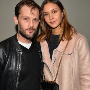 ainsi qu'Anouchka Alsif, mannequin.

Nicolas Duvauchelle et Anouchka Alsif - Célébrités pendant les concert du groupe Suprême NTM à l'AccorHotels Arena à Paris, France, les 8, 9 et 10 mars 2018. © Veeren/Bestimage