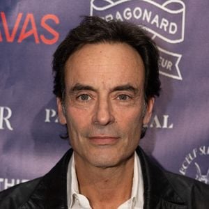 Anthony Delon au dîner de gala caritatif de l'ONG Elisecare dédié aux enfants de la guerre au Pavillon Ledoyen à Paris le 24 novembre 2025.
© Julien Sarkissian / Bestimage
