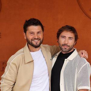 Christophe Beaugrand et son mari Ghislain Beaugrand-Gerin au village lors des Internationaux de France de Tennis de Roland Garros 2025, à Paris, France, le 2 Juin 2025. © Jacovides-Moreau/Bestimage