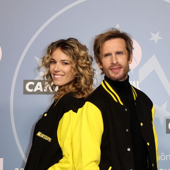 Elodie Fontan et son compagnon Philippe Lacheau - Tapis rouge lors du 29ème Festival International du Film de Comédie de l'Alpe d'Huez le 21 Janvier 2026. © Dominique Jacovides/Bestimage