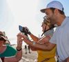 Ce périple original permet aux fans de l'accompagner durant sa marche et de vibrer lors d'un concert acoustique chaque soir.

Le chanteur-auteur-compositeur Ycare a démarré ce matin une aventure hors du commun : une marche en Vendée à raison de 25 à 30km par jour, du lundi 25 mai au lundi 17 juin.
Avec chaque soir un Concert en guitare-voix dans un endroit insolite.  

© Noël Carrier/Bestimage