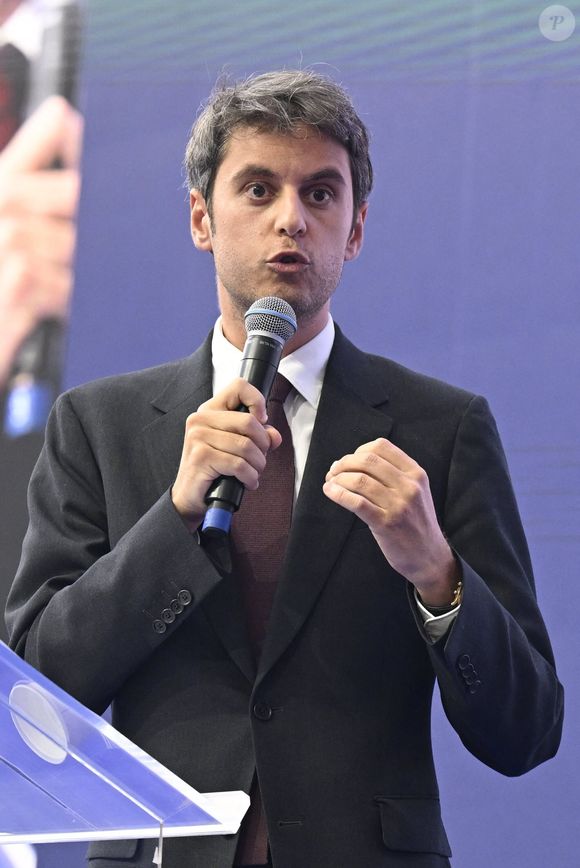 1er mai (discours de Gabriel Attal (ancien Premier ministre et secrétaire général de 'Renaissance') et du président du MR Georges-Louis Bouchez le 01 mai 2025 à Charleroi, Belgique)
© Didier Lebrun/Photonews/Bestimage