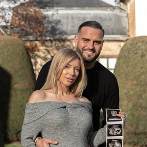 La naissance du bébé est prévue pour juin 2026.

Nikola Lozina et Stephanie Clerbois annoncent attendre un enfant. Capture Instagram