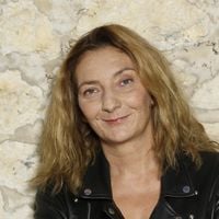 Corinne Masiero (Capitaine Marleau) : Son compagnon, au métier peu répandu, en dit plus sur son passé et son parcours atypique