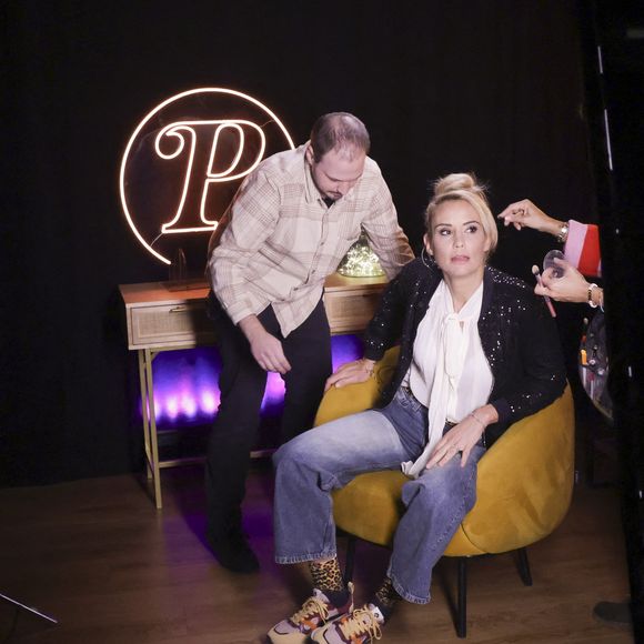 Élodie Gossuin se confie dans EN PRIVÉ AVEC, au sein des locaux de Webedia