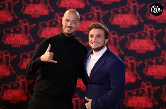 Carlito et McFly lors de la 23ème édition des NRJ Music Awards 2021 au Palais des Festivals de Cannes, le 20 novembre 2021.
© Dominique Jacovides/Bestimage