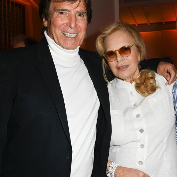 Exclusif - Sylvie Vartan et son mari Tony Scotti - Soirée de lancement du premier livre de R. Perez "Ma mère, Dieu et Sylvie Vartan" aux éditions Les Escales dans les salons Hoche à Paris le 29 septembre 2021. © Coadic Guirec/Bestimage