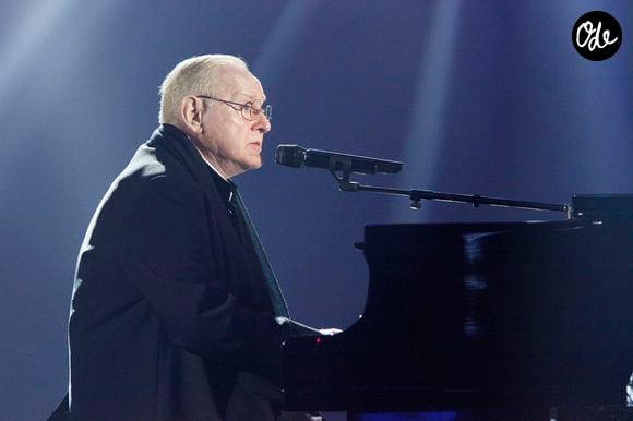 William Sheller (Victoire d'honneur) - Cérémonie des 31ème Victoires de la Musique au Zénith de Paris. Le 12 février 2016 Christophe Aubert via Bestimage