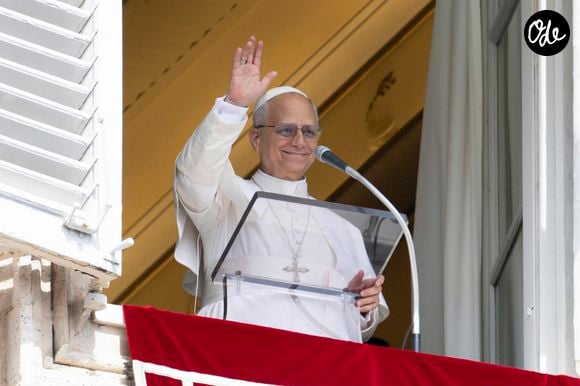 Au Stade de France, Anisha Jo et plusieurs artistes participeront également à la grande veillée de prière avec Léon XIV.

14 septembre 2025, Cité du Vatican : le pape Léon XIV récite l’Angélus place Saint-Pierre, à l’occasion de son 70e anniversaire. ANSA / Vatican Media. (Crédit photo : © ANSA via ZUMA Press / Bestimage)