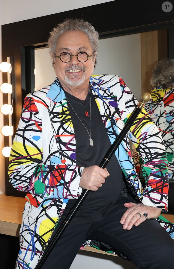 Suite à cela, Patrick Hernandez a quitté sa maison situé à l'Isle-sur-la-Sorgue

Exclusif - Patrick Hernandez en backstage de l'enregistrement de la soirée "Les 30 ans du sidaction - la soirée événement" au Grand Rex à Paris diffusée le 23 mars 2024 sur France 2.
© Coadic Guirec / Cyril Moreau / Bestimage