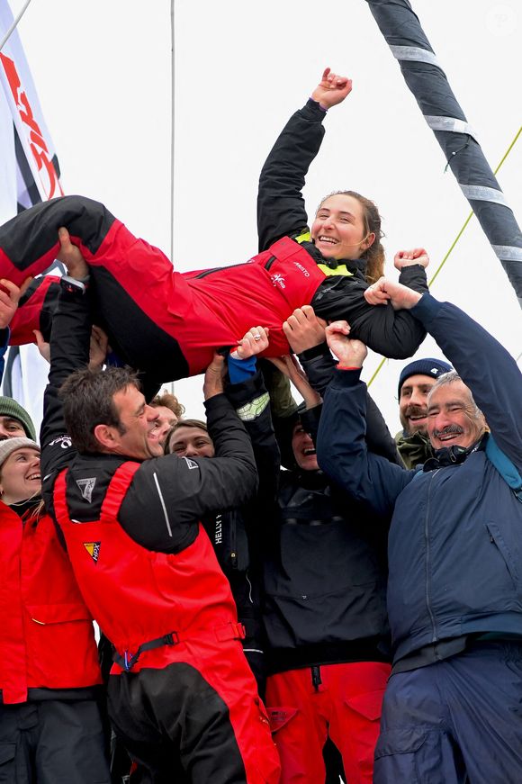 La skipper française Violette Dorange célèbre sur son monocoque Imoca Devenir sa 25e place dans la 10e édition du Vendée Globe, course à la voile en monocoque autour du monde, aux Sables-d'Olonne, dans l'ouest de la France, le 9 février 2025. Photo by Franck Castel/ABACAPRESS.COM