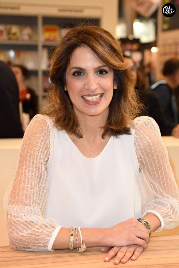 Sonia Mabrouk lors du Salon du Livre de Paris 2017, qui s'est tenu à la Porte de Versailles à Paris, en France, le 26 mars 2017. Photo d’Alban Wyters/ABACAPRESS.COM