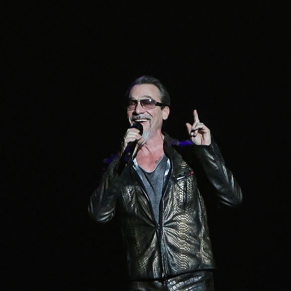 Désormais en rémission, il était impatient de retrouver les Enfoirés !

Exclusif - Florent Pagny se produit en concert dans le cadre de son 55 Tour à la Metropole Arena de Bordeaux, en France, le 24 février 2018. Photo par Thibaud Moritz/ABACAPRESS.COM