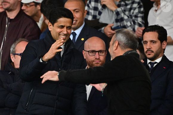 Nasser Al-Khelaïfi, Youri Djorkaeff dans les tribunes du match de 8ème de finale de la Ligue Des Champions 2025-2026 (LDC) "Paris-Saint-Germain (PSG) - AS Monaco (2-2)" au Parc des Princes à Paris, le 25 février 2026.
© Christian Liewig/Bestimage