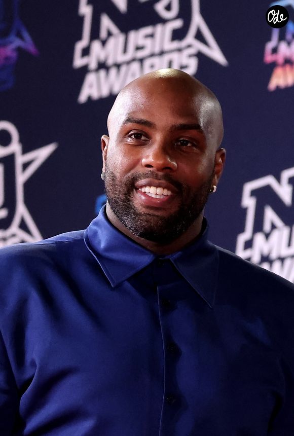 Teddy Riner au photocall de la 27ème édition des NRJ Music Awards au palais des Festivals de Cannes, France, le 31 octobre 2025. © Dominique Jacovides/Bestimage