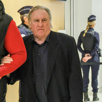 Pour défendre Gérard Depardieu, cette star télé des années 90 ose une comparaison hasardeuse