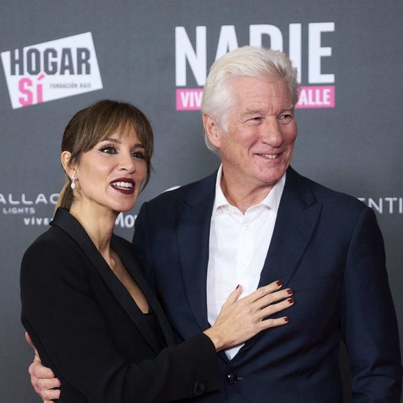 Mardi, Richard Gere a publié un tendre message sur son compte Instagram pour célébrer ses huit ans de mariage avec Alejandra Silva.

Richard Gere, Alejandra Gere assistent à la première de 'Lo que nadie quiere ver (Ce que personne ne veut voir)' au cinéma Callao à Madrid, Espagne. (Credit Image : © Jack Abuin/ZUMA Press Wire)
