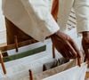 Les pièces les plus longues se placent aux extrémités et les plus courtes au centre pour favoriser la circulation de l’air.

Pexels