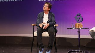 Une star des années 80, que personne n'a oubliée, réapparaît le physique diminué