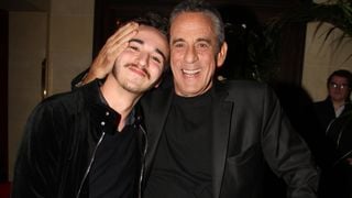 Gaston, le fils de Thierry Ardisson : Audrey Crespo-Mara partage d’autres photos de son mariage, nouvelle robe époustouflante pour la jeune mariée