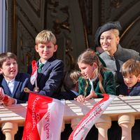 Famille de Monaco : A seulement 10 ans, cet héritier part avec une longueur d’avance financière sur ses cousins