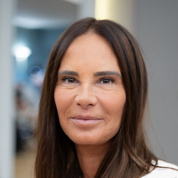 les diktats de cet univers si particulier n’ont plus aucun effet sur elle.

Nathalie Marquay-Pernaut participe au festival du livre 'Des Livres, Des Artistes' à la Maison de la Chimie le 30 novembre 2024 à Paris, France. Photo par Nasser Berzane/ABACAPRESS.COM