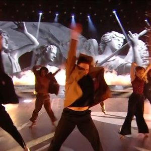 Fauve Hautot (Danse avec les stars) : Apparition surprise de son compagnon Romain, lui aussi très talentueux, capture d'écran TF1