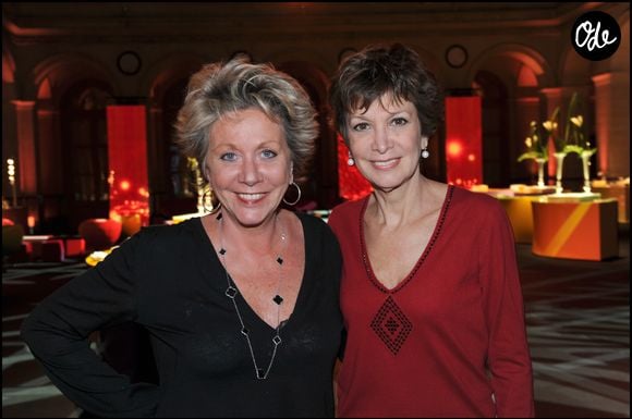 Françoise et Catherine Laborde lors du cocktail de rentrée de TF1 au Palais Brongniart, à Paris. RACHID BELLAK / BESTIMAGE