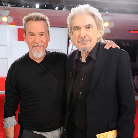 Exclusif - Florent Pagny et Serge Lama - Enregistrement de l'émission "Vivement Dimanche" présentée par M.Drucker et diffusée le 31 octobre sur France 2. Le 27 octobre 2021
© Guillaume Gaffiot / Bestimage