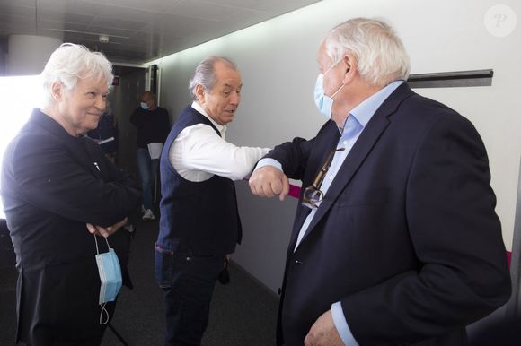 Exclusif - Georges Lang, Christian Morin, Fabrice (François Simon-Bessy) - Backstage de l'enregistrement de l'émission "On Est En Direct" (OEED), Spéciale 100 ans de la radio, présentée par L.Ruquier, diffusée sur France 2 le 8 mai
© Jack Tribeca / Bestimage