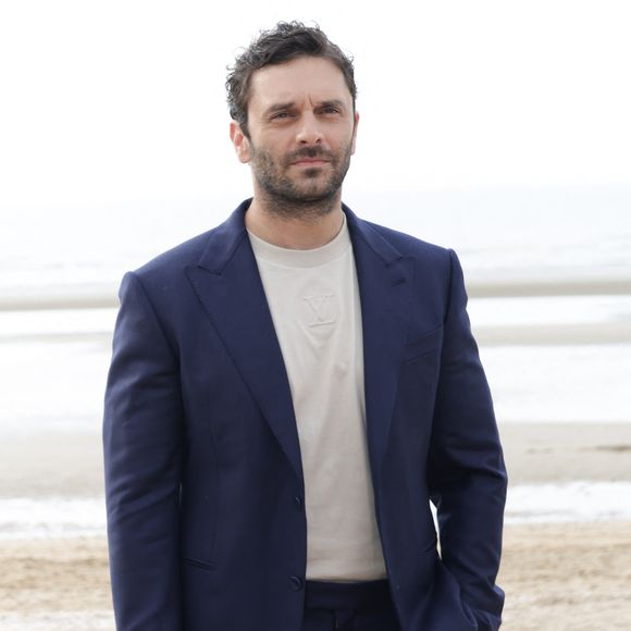 Pio Marmaï lors de la 39ème édition du festival du film romantique de Cabourg le 14 juin 2025.

© Coadic Guirec / Bestimage