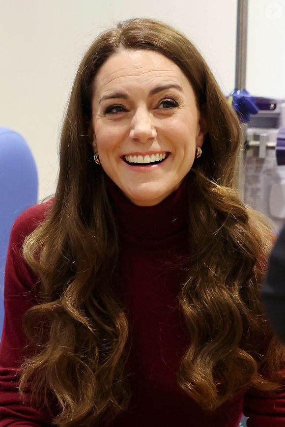 Selon le Dailymail, ce n'était pourtant pas la première fois que la princesse de 43 ans, revenait pour exprimer ses remerciements les plus sincères à l'équipe.

Catherine (Kate) Middleton, princesse de Galles à l'hôpital Royal Marsden, où elle a reçu son traitement contre le cancer, à Londres, Royaume-Uni, le 14 janvier 2025. © Chris Jackson/WPA-Pool/Bestimage