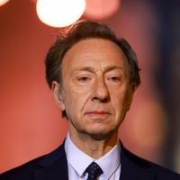 Stéphane Bern touché plusieurs fois par un virus dont on parle peu et qui concerne une personne sur trois : "Il y a un côté dégoûtant"