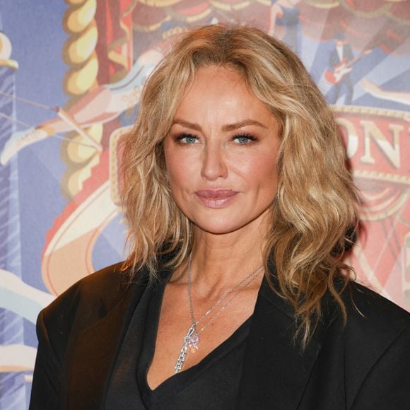 Adriana Karembeu au photocall de la générale de "Spectaculaire", le spectacle du cirque d'Hiver Bouglione à Paris, France, le 19 octobre 2024. © Coadic Guirec/Bestimage