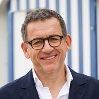 "Je fais mes courses comme tout le monde" : Dany Boon se confie sur sa vie loin de Paris, dans l'un des pays les plus sûrs du monde